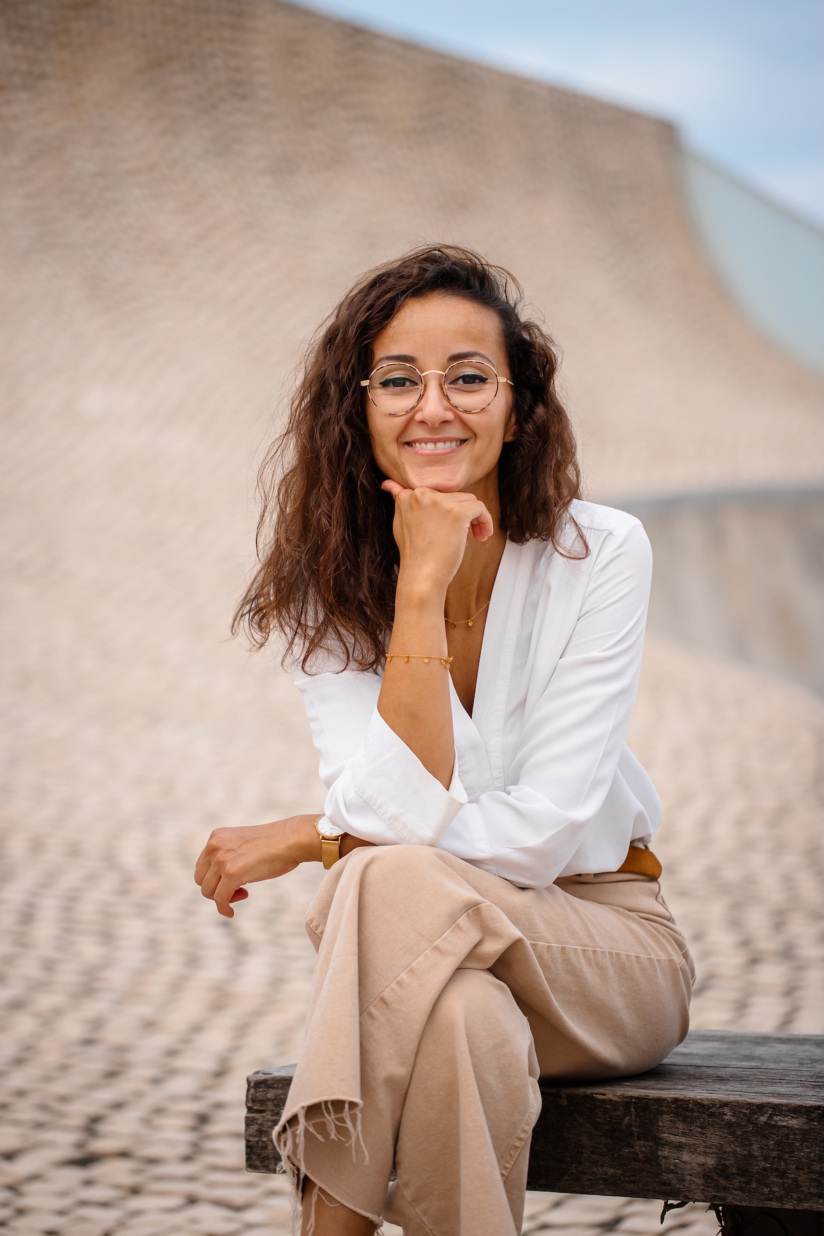 Portrait d'Imane GARRAA, recruteur freelance France et international, bilan de compétences, orientations scolaire, coaching de carrière